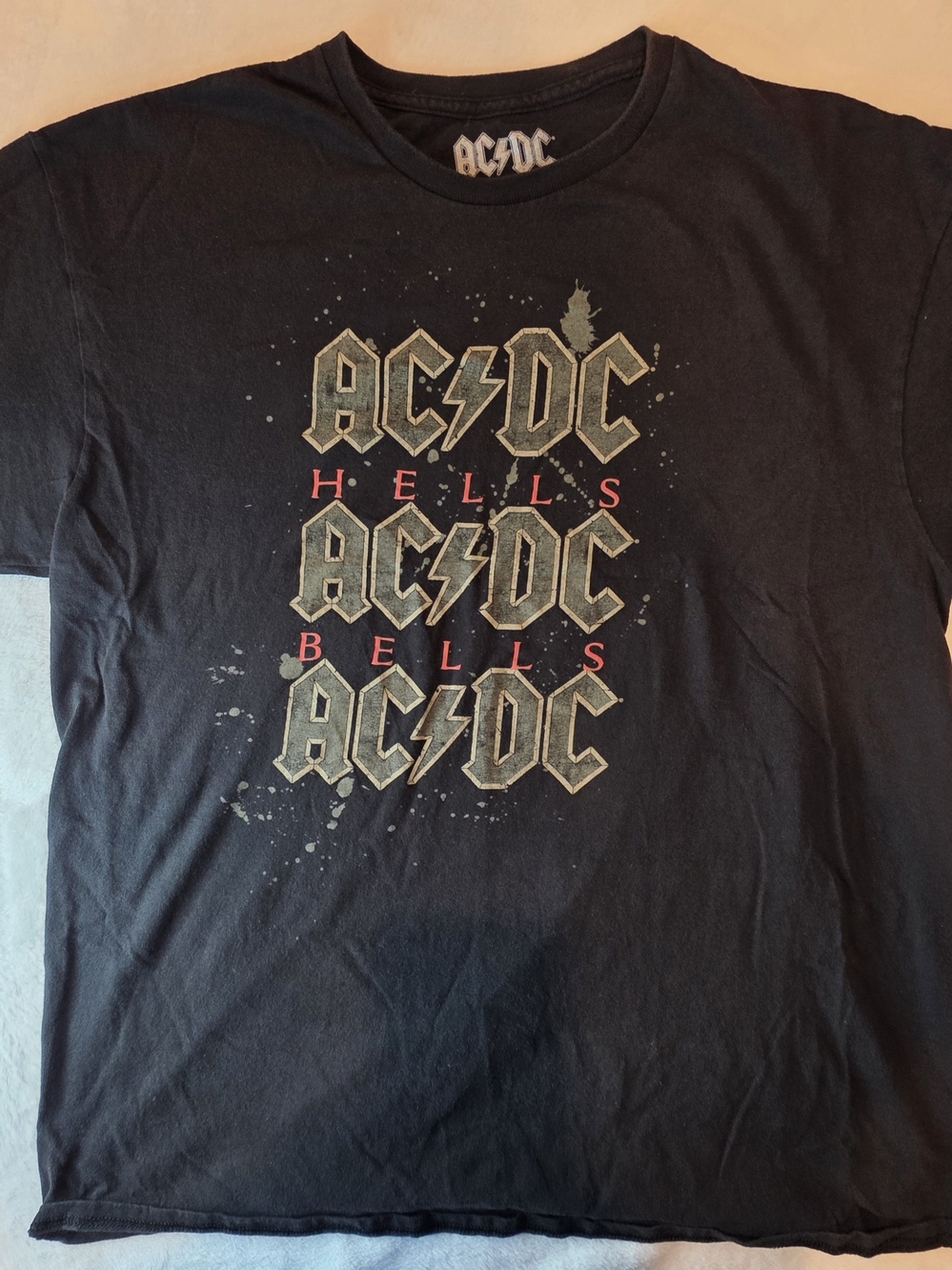 AC/DC Hells Bells Black Graphic T-Shirt Men’s XL